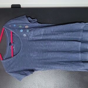 Large, women's t-shirt with dot accents